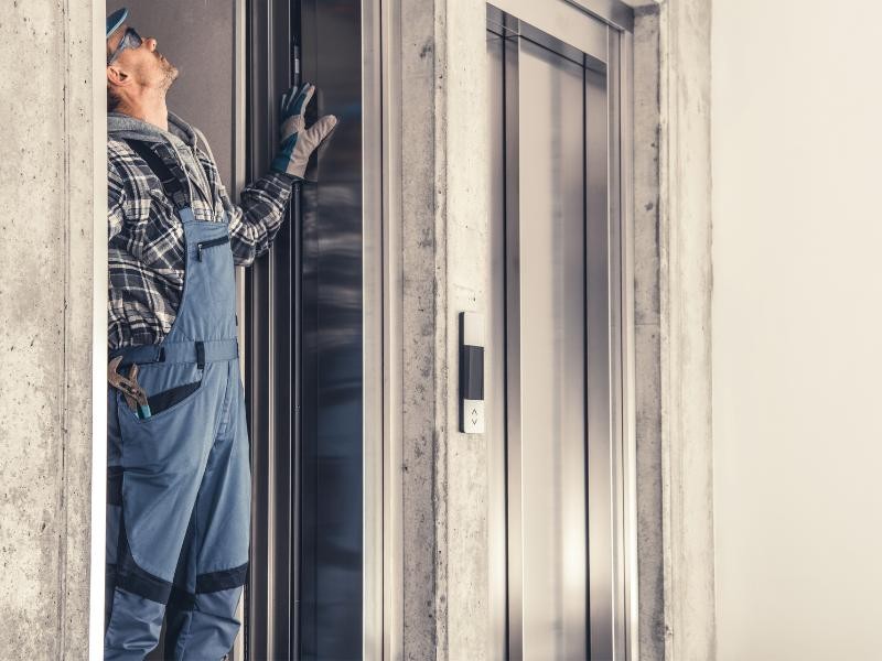 Elevador Hidráulico para Academias